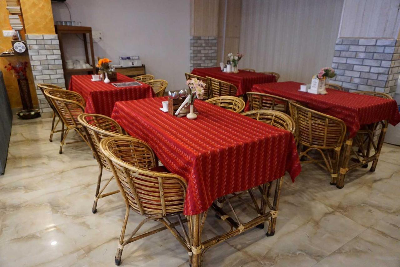 Hotel Kaanha Residency Inn By Shree Krishna Hospitality Rishīkesh Exteriör bild