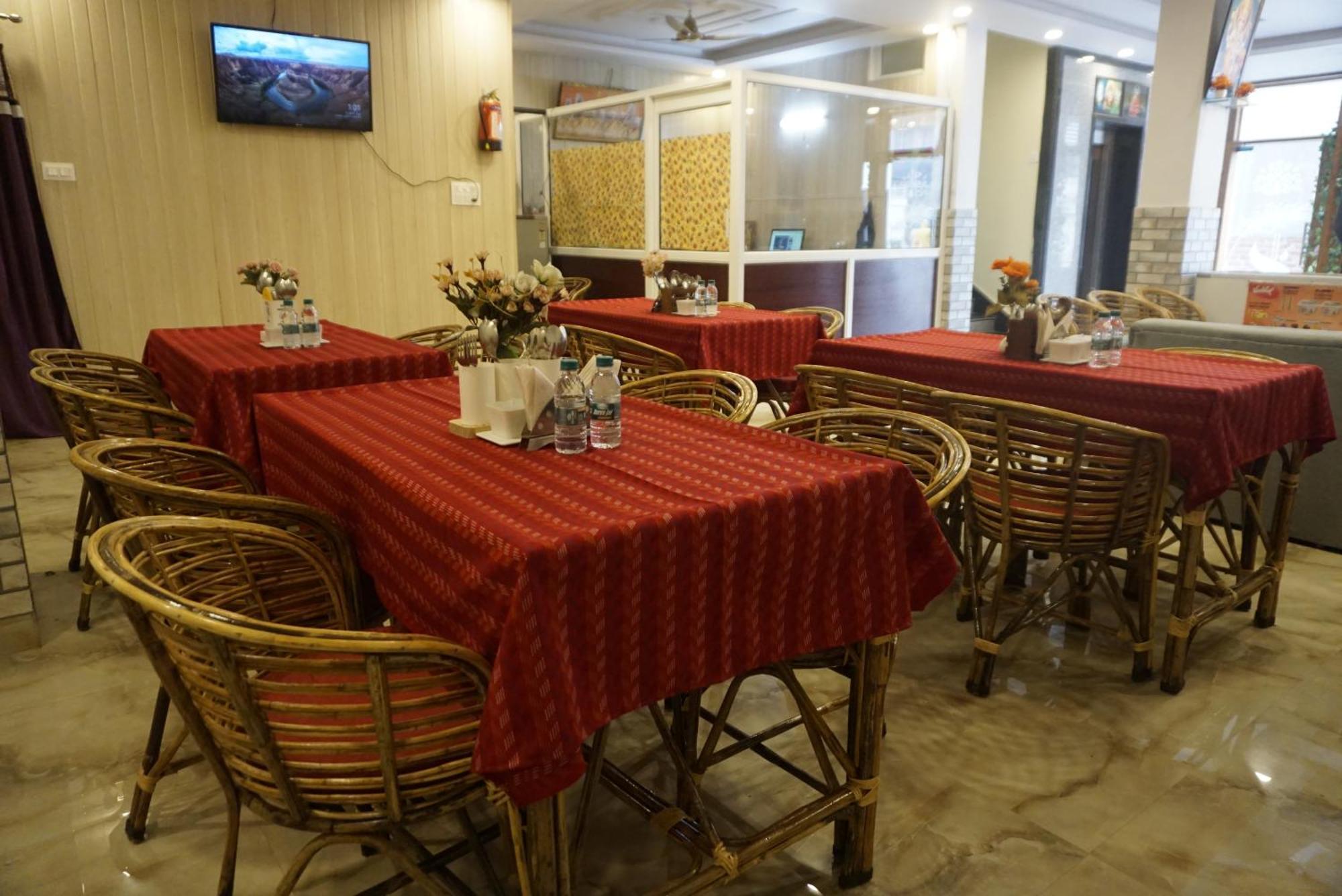 Hotel Kaanha Residency Inn By Shree Krishna Hospitality Rishīkesh Exteriör bild